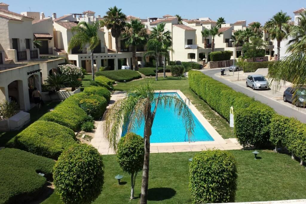 Roda Golf & Beach Resort. Townhouse, Poolside Murcia Luaran gambar